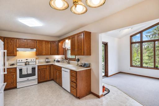 422 Chalet Drive NW, Rochester, MN 55901