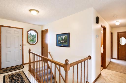 422 Chalet Drive NW, Rochester, MN 55901