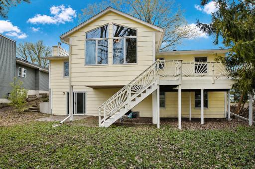 422 Chalet Drive NW, Rochester, MN 55901