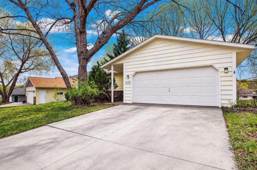 422 Chalet Drive NW, Rochester, MN 55901