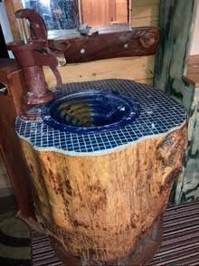 Cabin bathroom sink