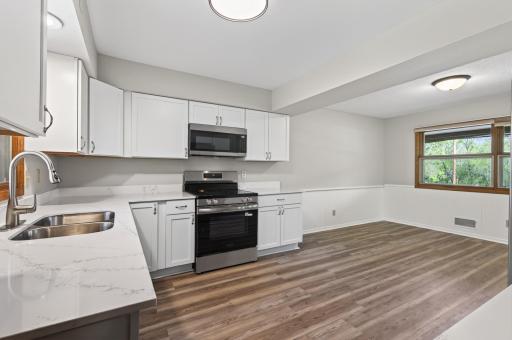 1220 81st Street W, Lino Lakes, MN 55025