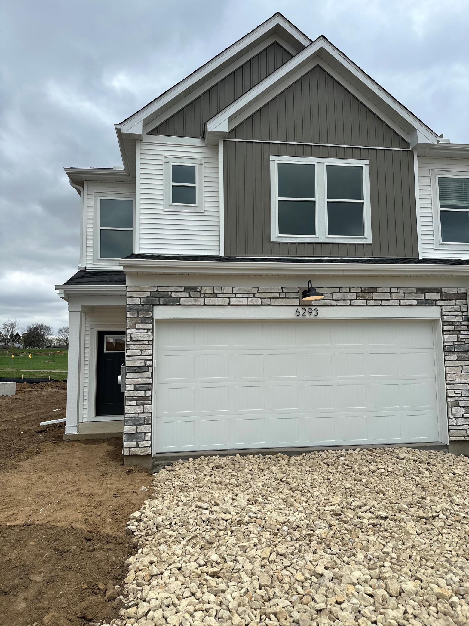 Exterior of Duncan End home.jpg