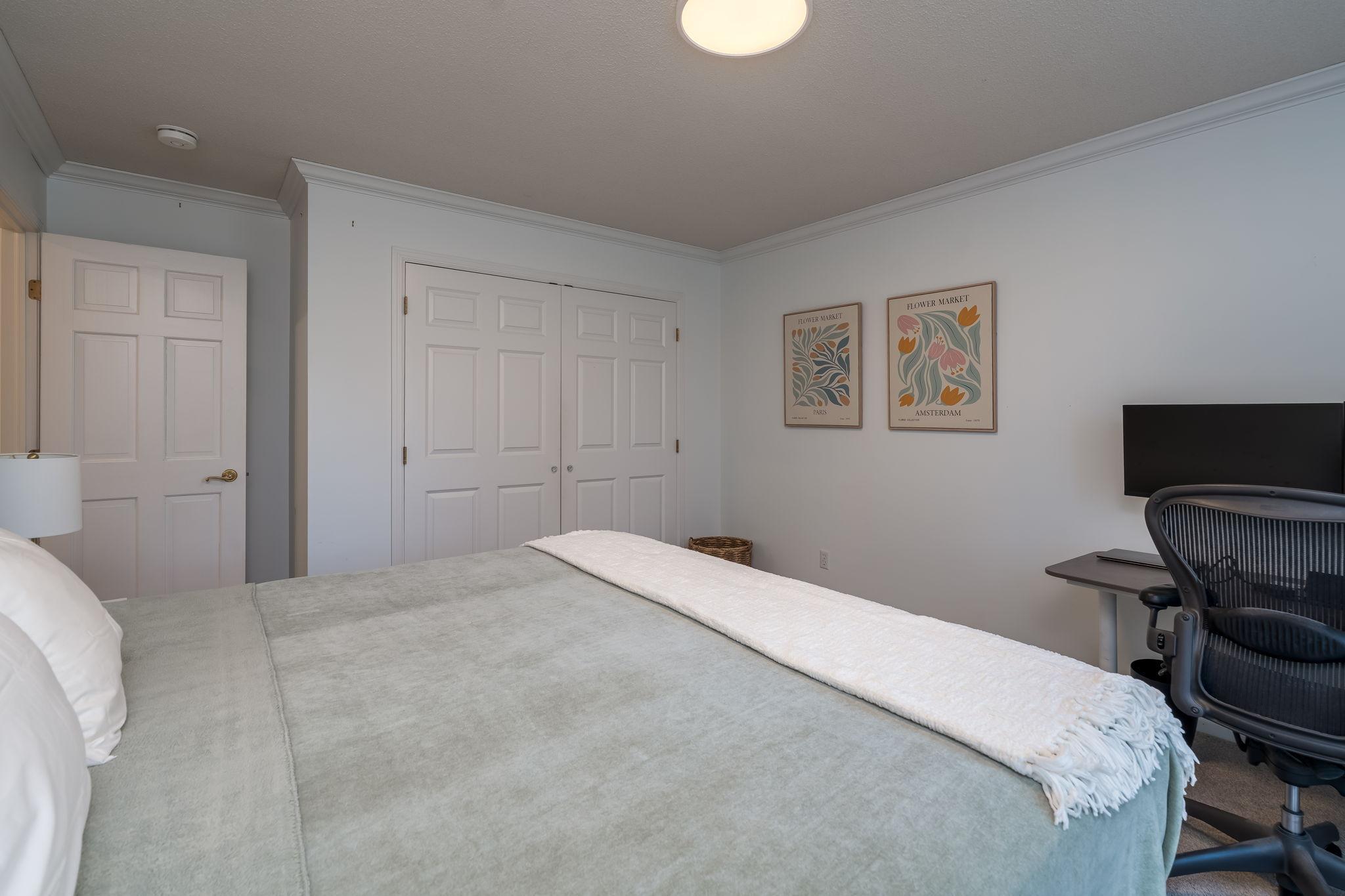 36-web-or-mls-75-telemark-dr.jpg