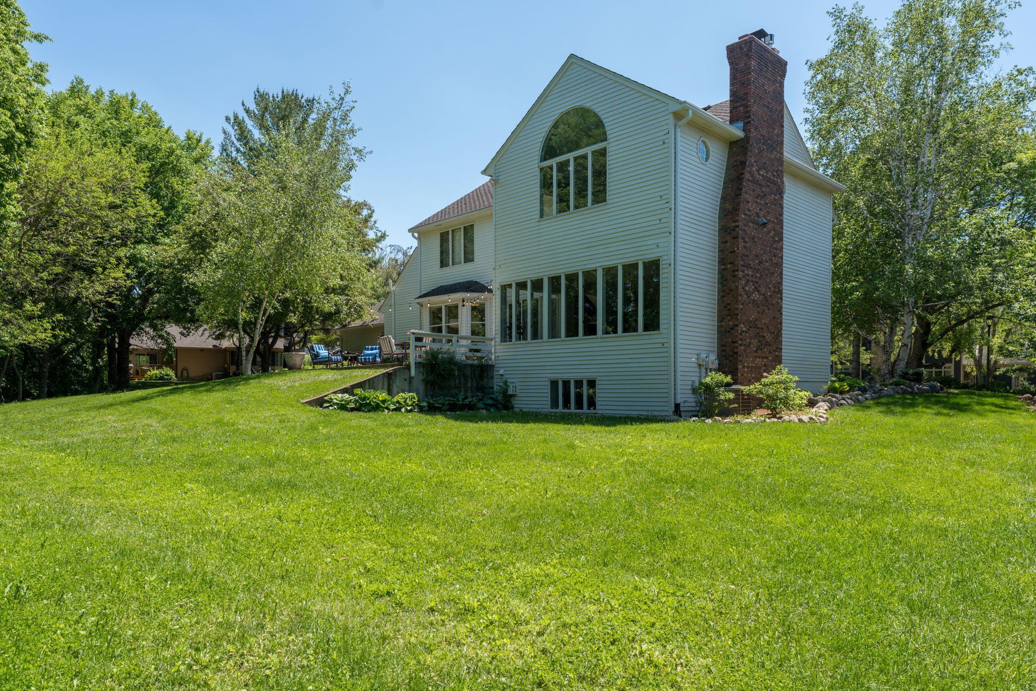 72-web-or-mls-75-telemark-dr.jpg