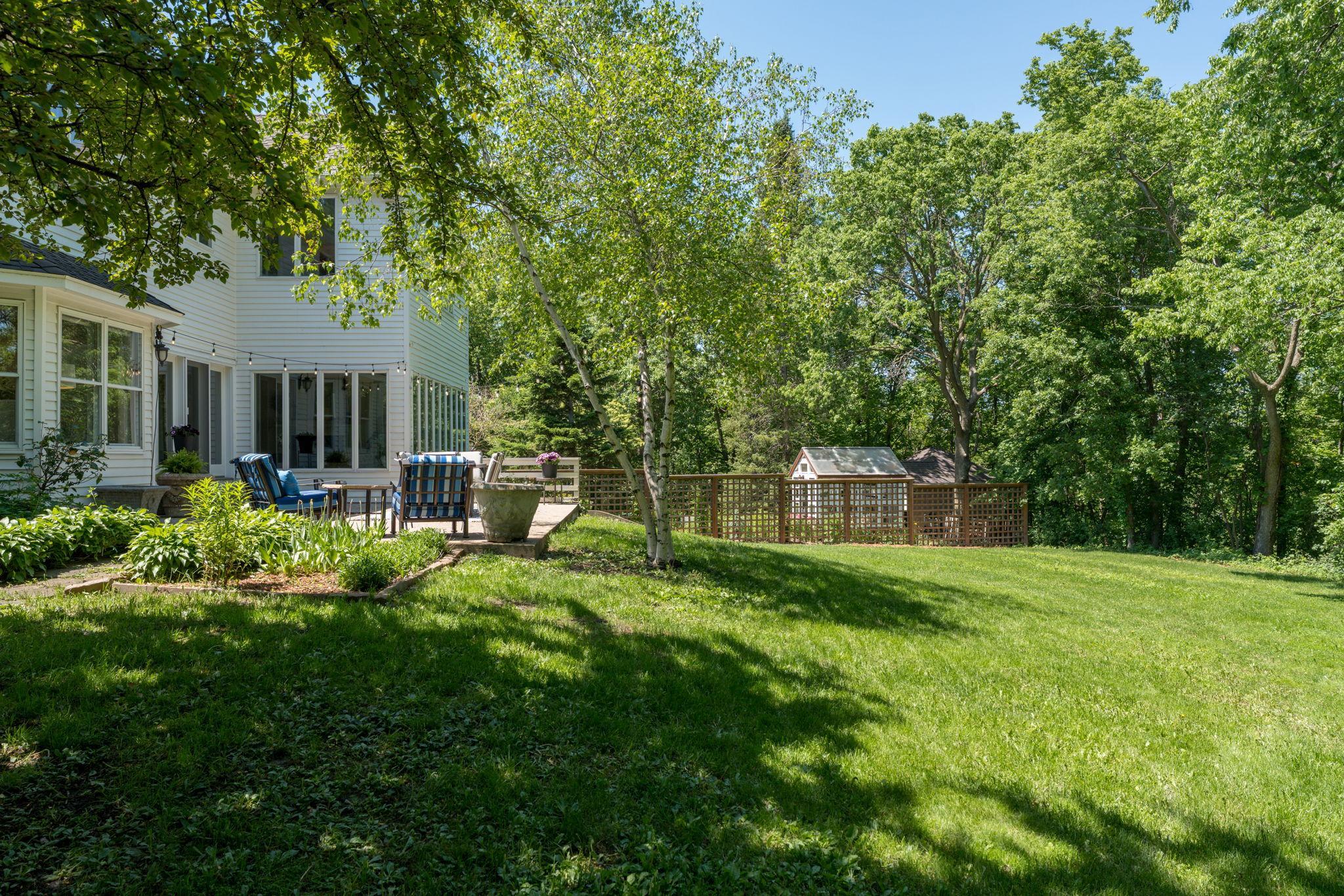 68-web-or-mls-75-telemark-dr.jpg