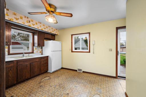 2129 Ericon Drive, Minneapolis, MN 55430