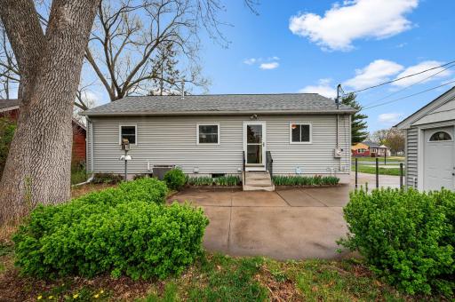2129 Ericon Drive, Minneapolis, MN 55430