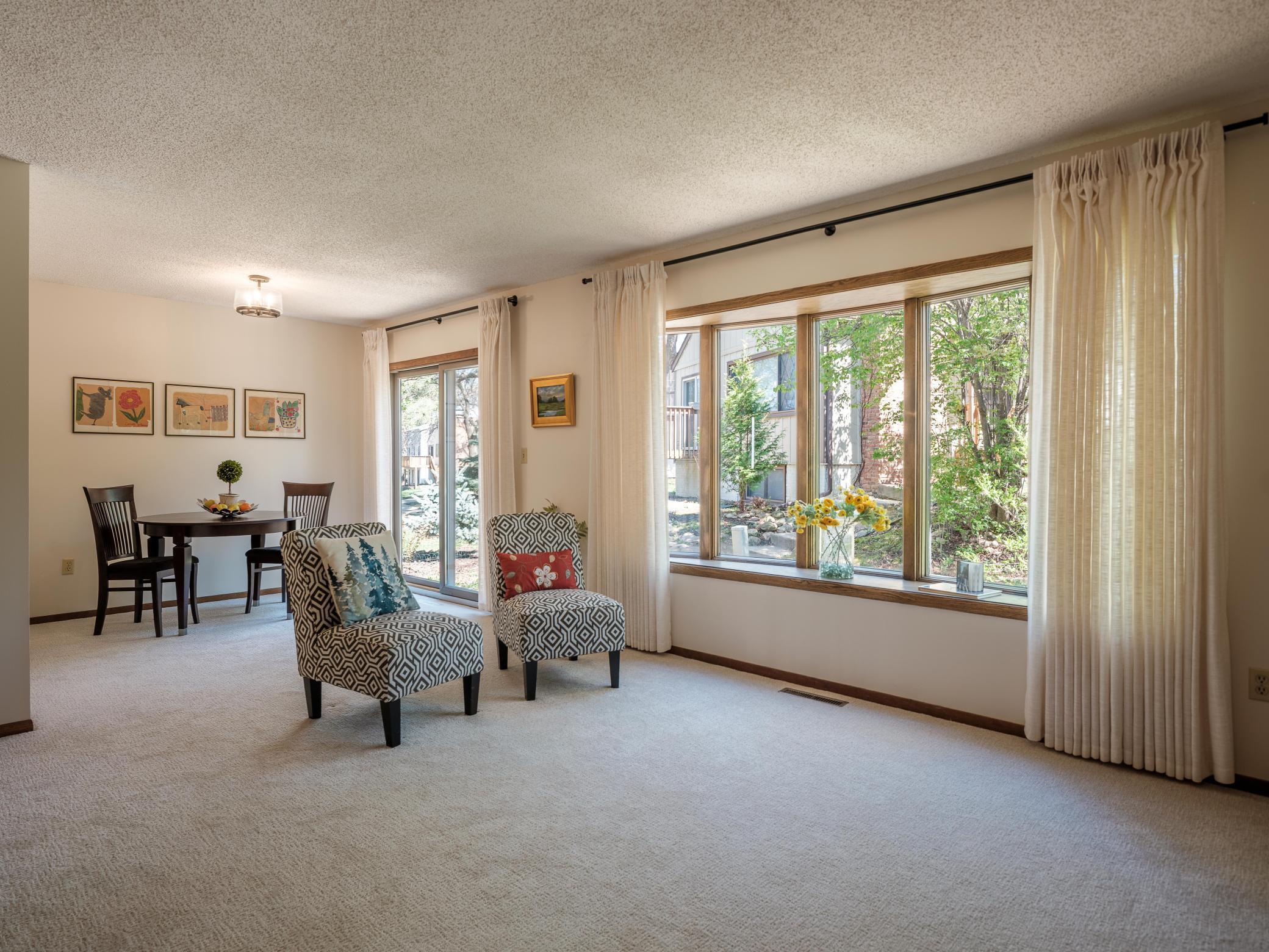 215. Elton Hills Dr #35-203.jpg