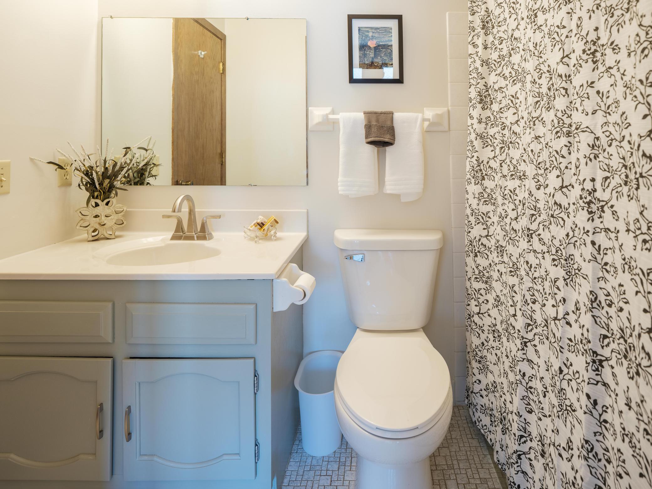 215. Elton Hills Dr #35-208.jpg