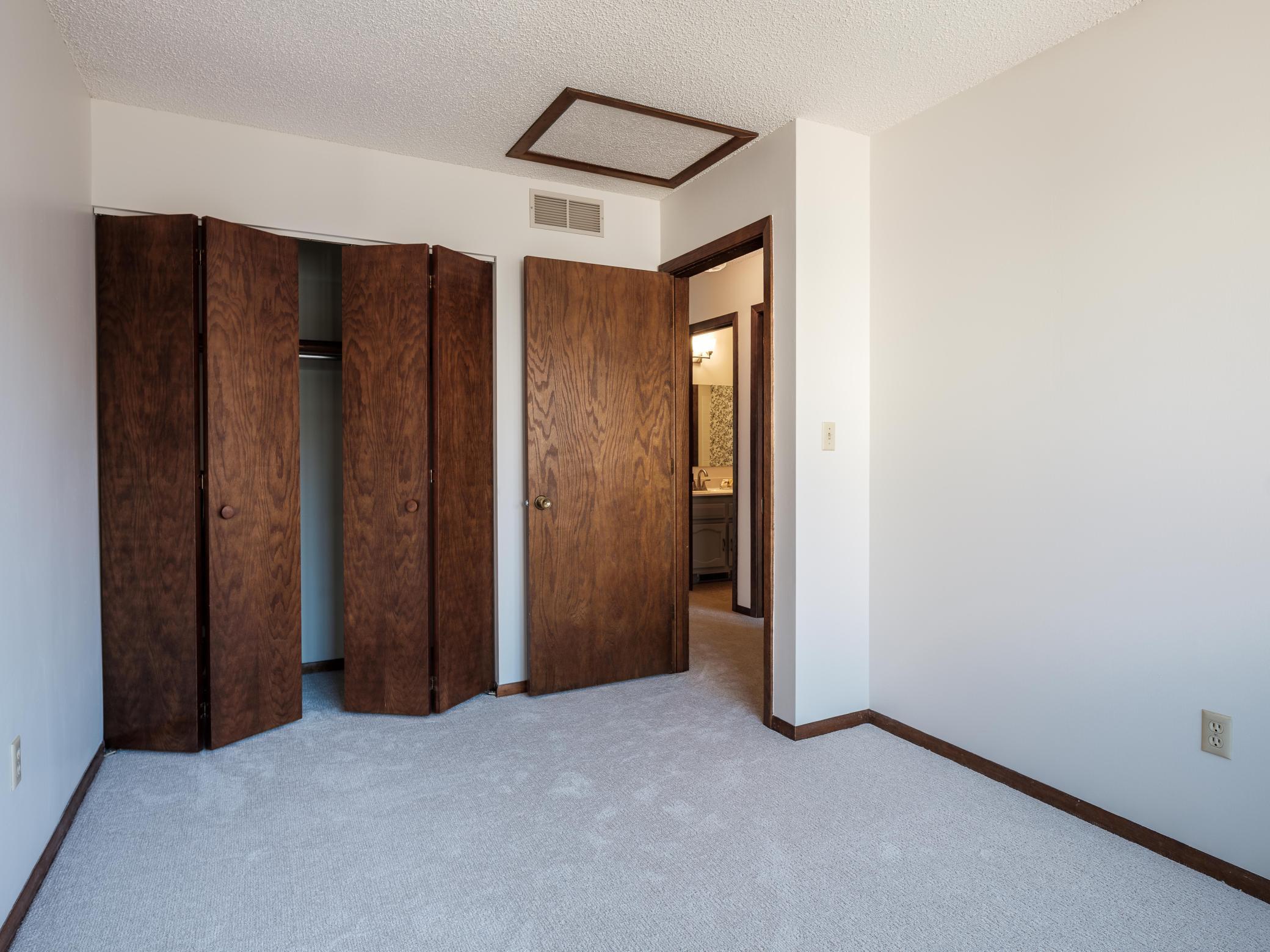 215. Elton Hills Dr #35-212.jpg