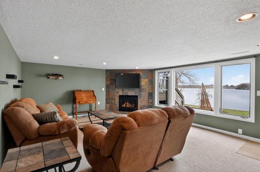 1474 E Lake Brophy Road NW, Alexandria, MN 56308
