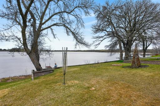 1474 E Lake Brophy Road NW, Alexandria, MN 56308