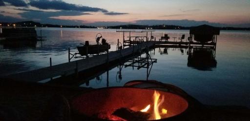 758 S Shore Drive, Detroit Lakes, MN 56501