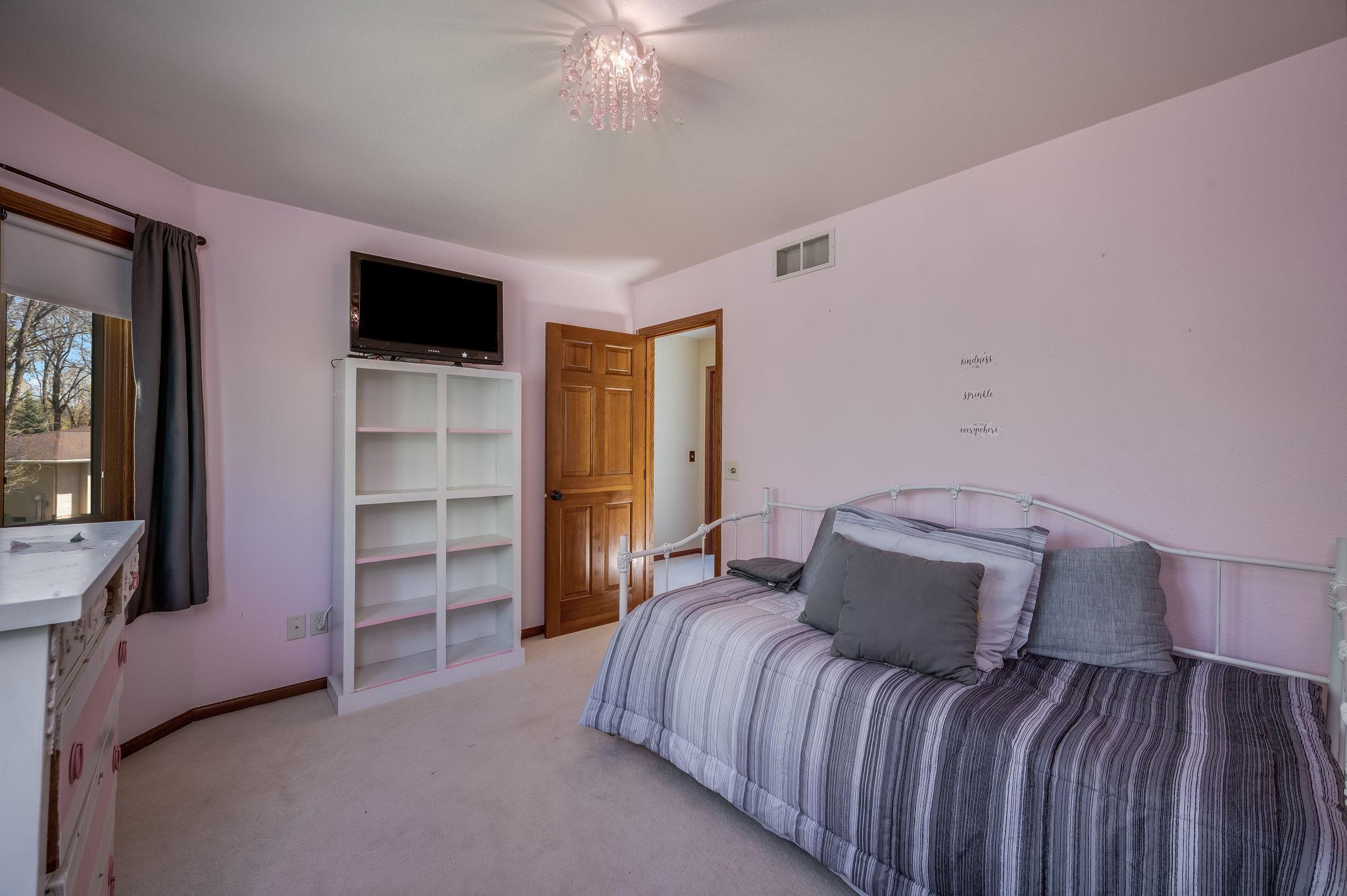 180 Jo Ray Dr Mankato MN-52.jpg