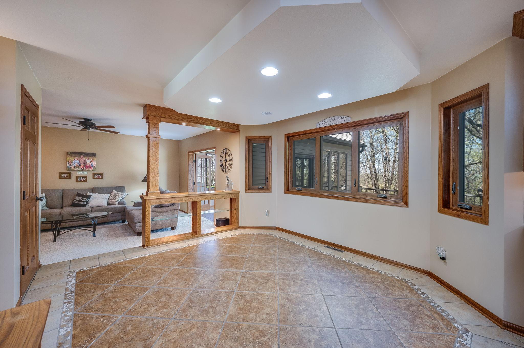 180 Jo Ray Dr Mankato MN-30.jpg