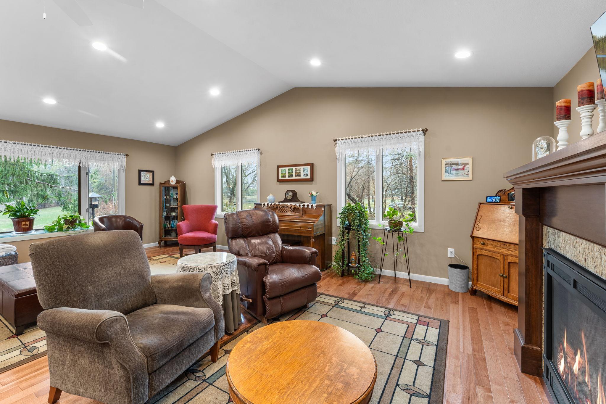 Gas fireplace, hardwood floors.