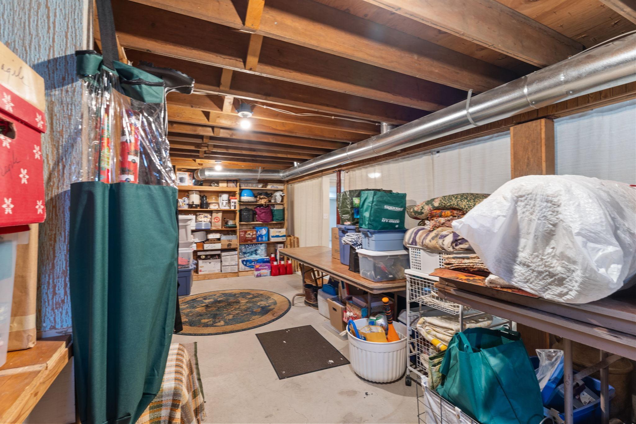 This home is spotless from top to bottom!