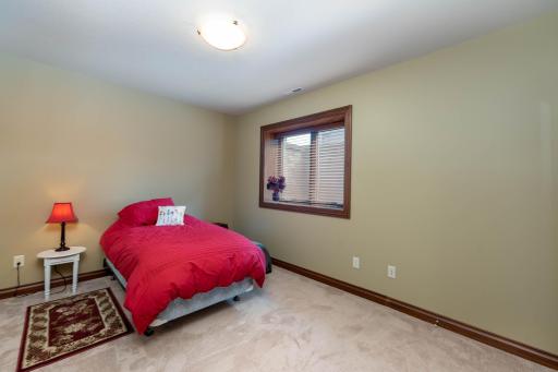 105 Viking Court, Mankato, MN 56001