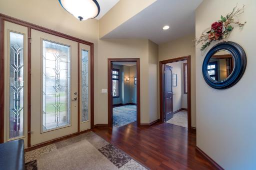 105 Viking Court, Mankato, MN 56001