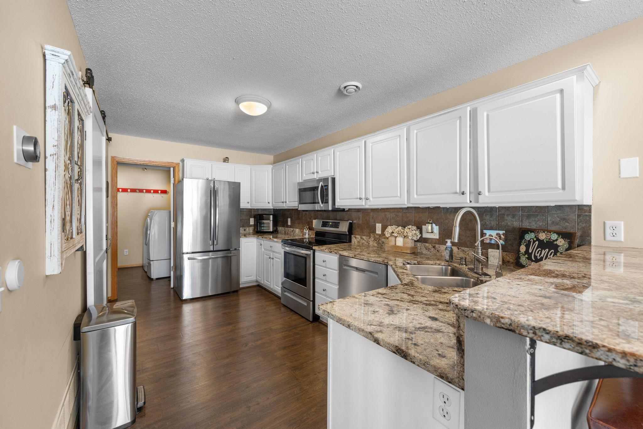 Updated Quartz Countertops