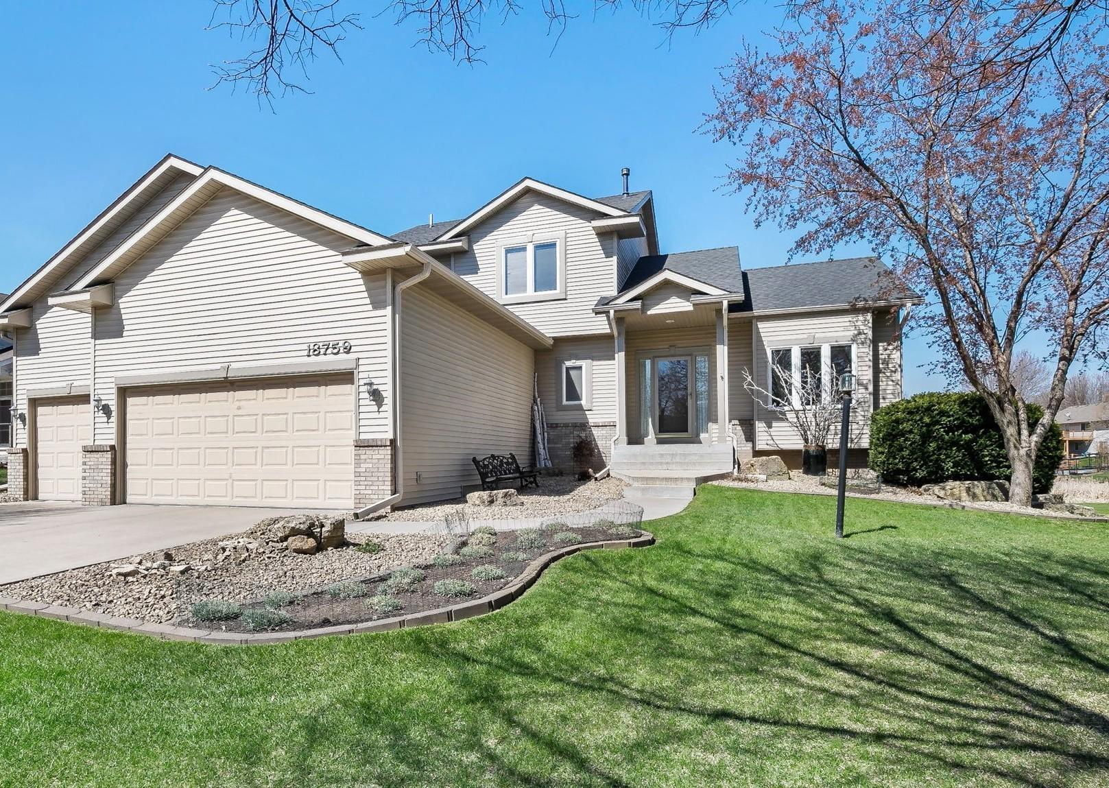 Splendid 4 BR (or 3 BR plus office/den) , 3 BA, 3 Car Garage Modified 2 Story home