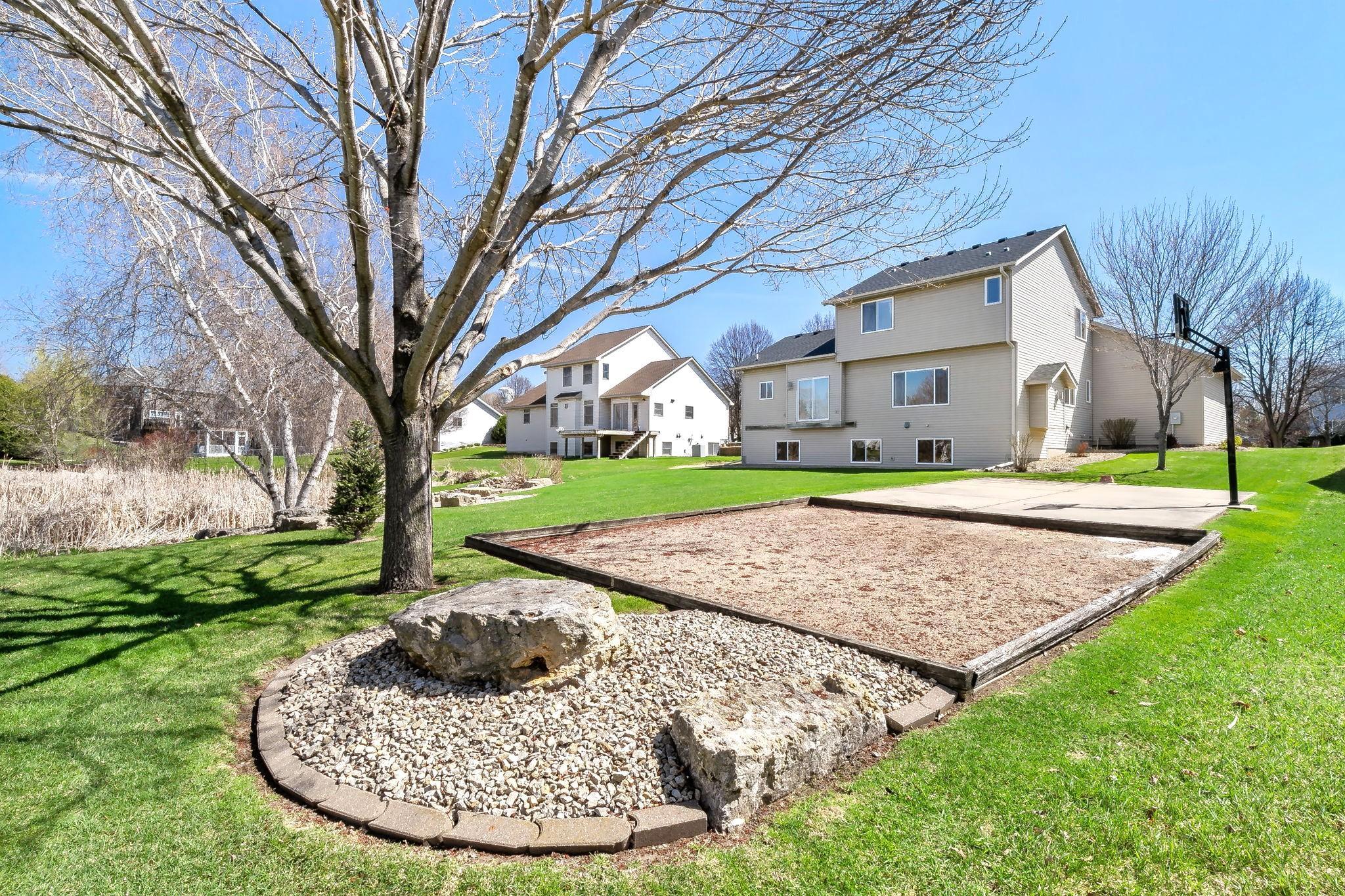 Nice paver edging around the landscaping in both the front and back yards