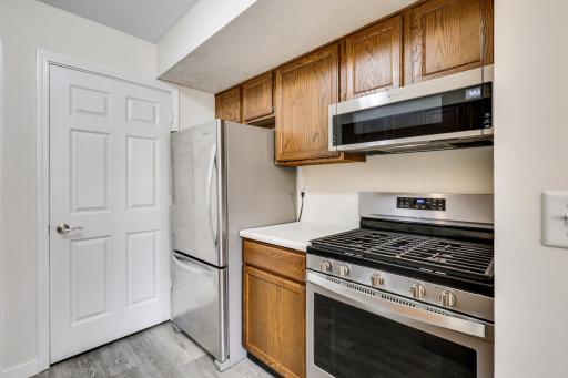 4677 Sorrell Point, Eagan, MN 55122