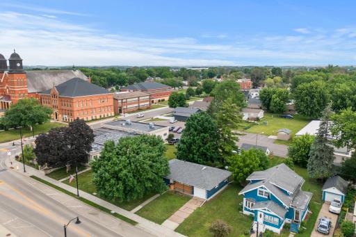 305 Main Street E, New Prague, MN 56071