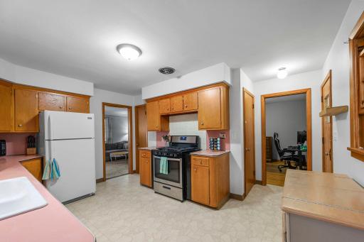 305 Main Street E, New Prague, MN 56071