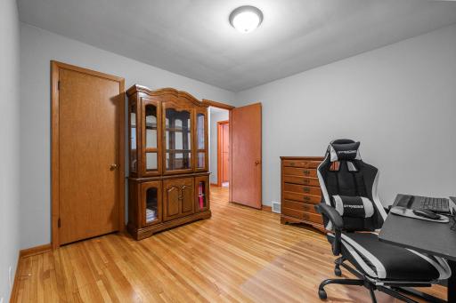 305 Main Street E, New Prague, MN 56071