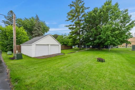 305 Main Street E, New Prague, MN 56071