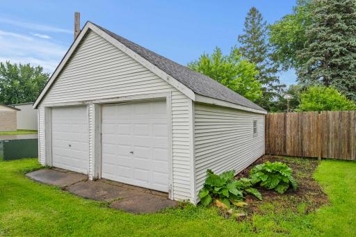 305 Main Street E, New Prague, MN 56071