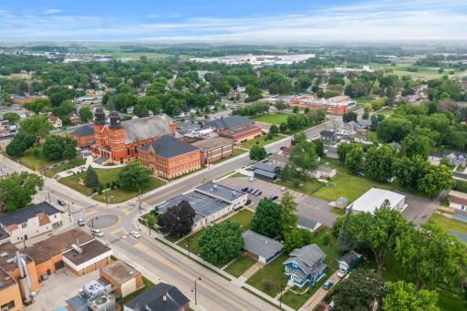 305 Main Street E, New Prague, MN 56071