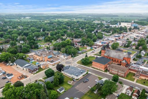 305 Main Street E, New Prague, MN 56071