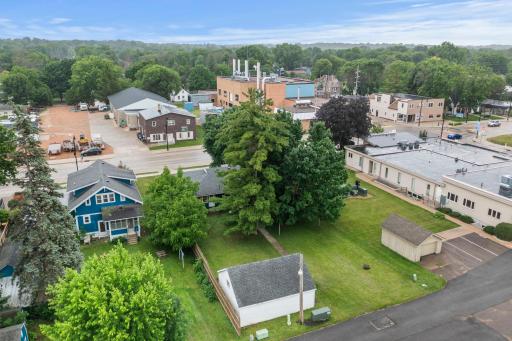 305 Main Street E, New Prague, MN 56071
