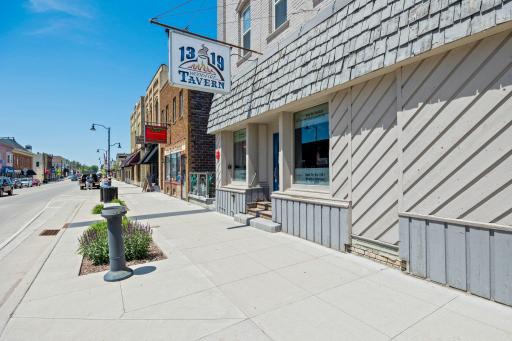 305 Main Street E, New Prague, MN 56071