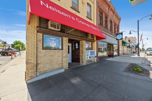 305 Main Street E, New Prague, MN 56071