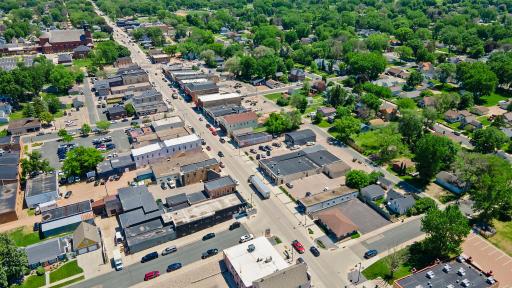 305 Main Street E, New Prague, MN 56071