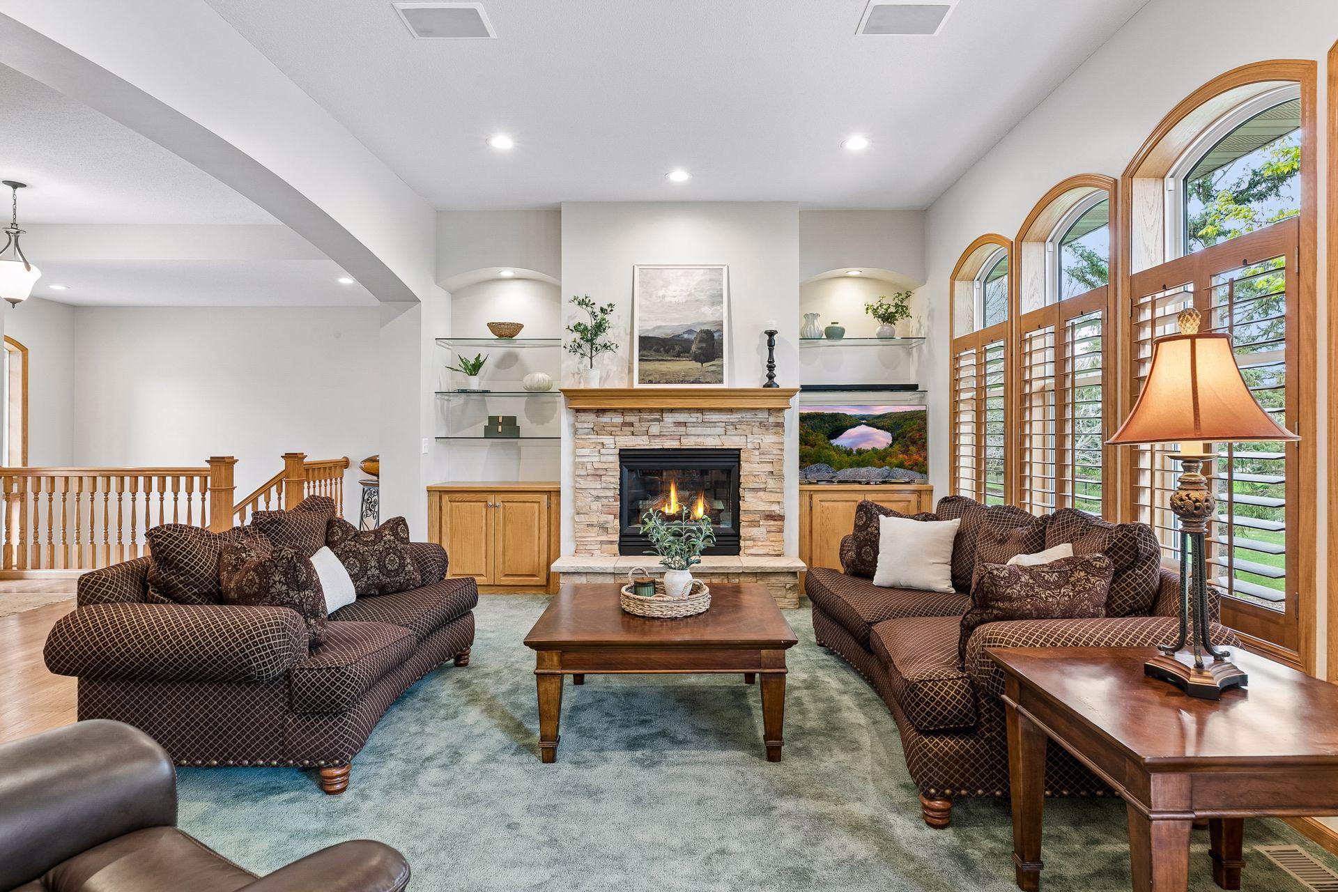 Gas fireplace