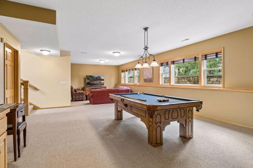8167 Enclave Road, Saint Paul, MN 55125