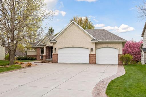 8167 Enclave Road, Saint Paul, MN 55125