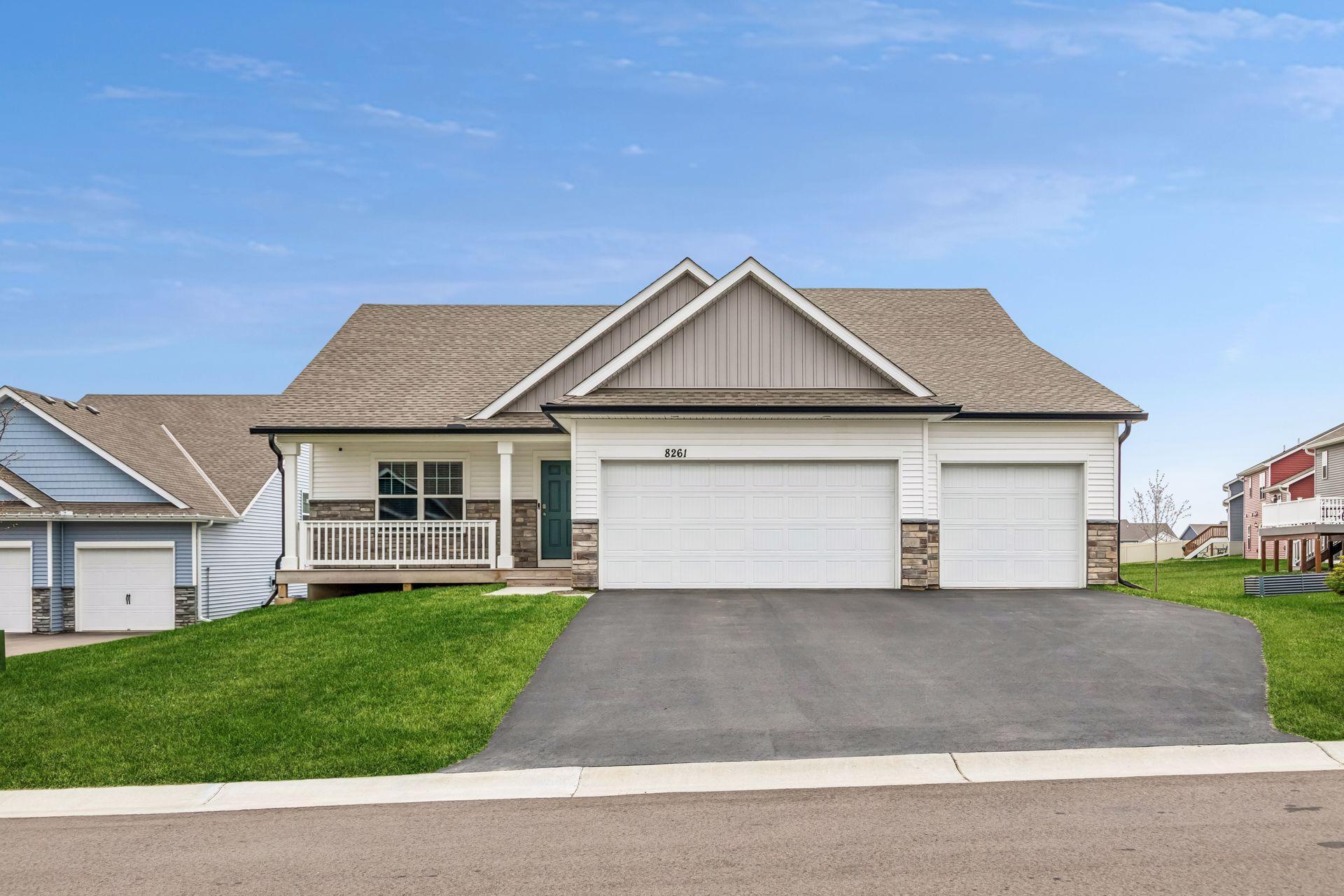 8261 Saddle Trail - Spacecrafting - 0008.jpg