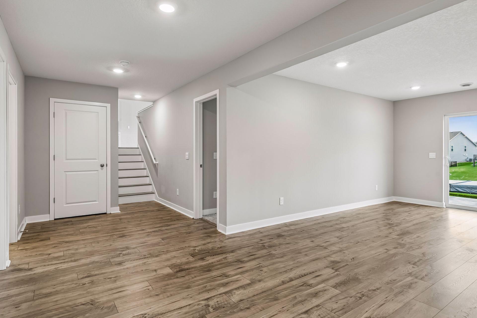 8261 Saddle Trail - Spacecrafting - 0041.jpg