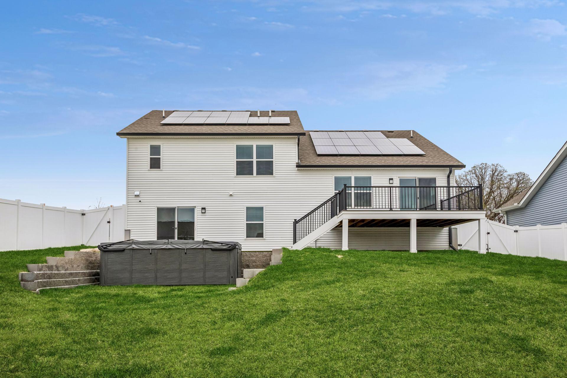 8261 Saddle Trail - Spacecrafting - 0050.jpg