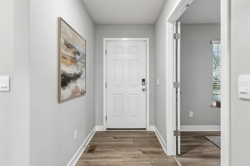 8261 Saddle Trail, Saint Paul, MN 55129