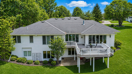 1405 Geneva Drive, Alexandria, MN 56308