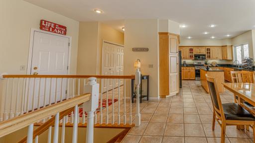 1405 Geneva Drive, Alexandria, MN 56308