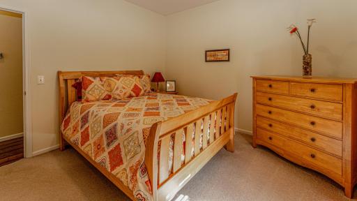 1405 Geneva Drive, Alexandria, MN 56308