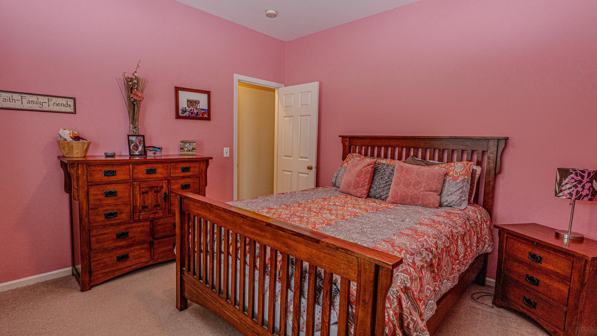 Main Floor 3rd Bedroom.jpg